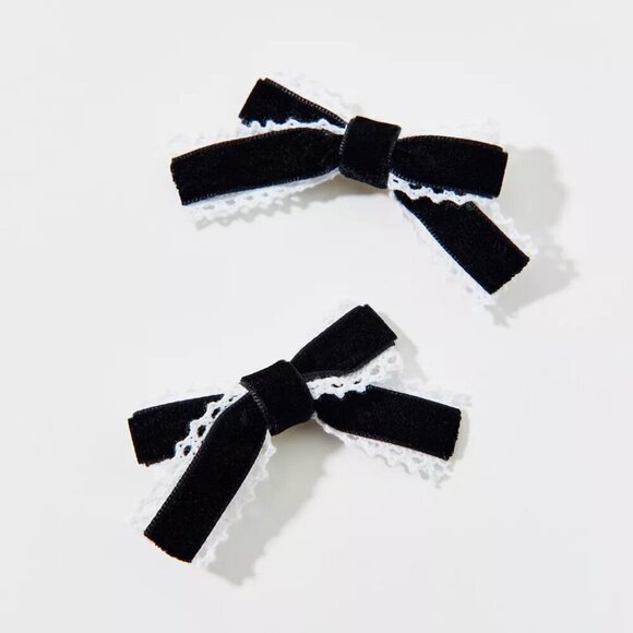 NWT Urban Outfitters Mini Velvet Lace Pink Hair Bow Clip Set - Picture 2 of 5